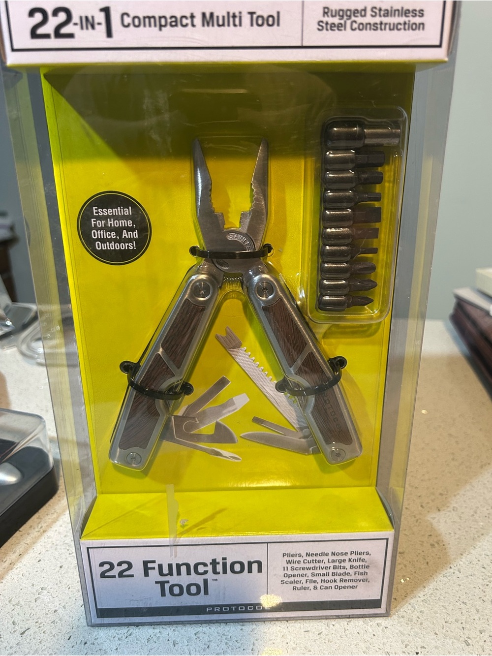 22-Function Compact Multi-Tool — Silver - Picture 2 of 4